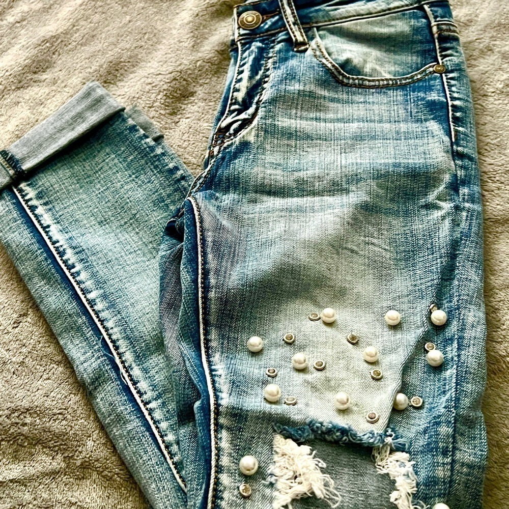 Machine Destroyed Cropped Jeans! Pearl accents! Sz Xs - Picture 3 of 13